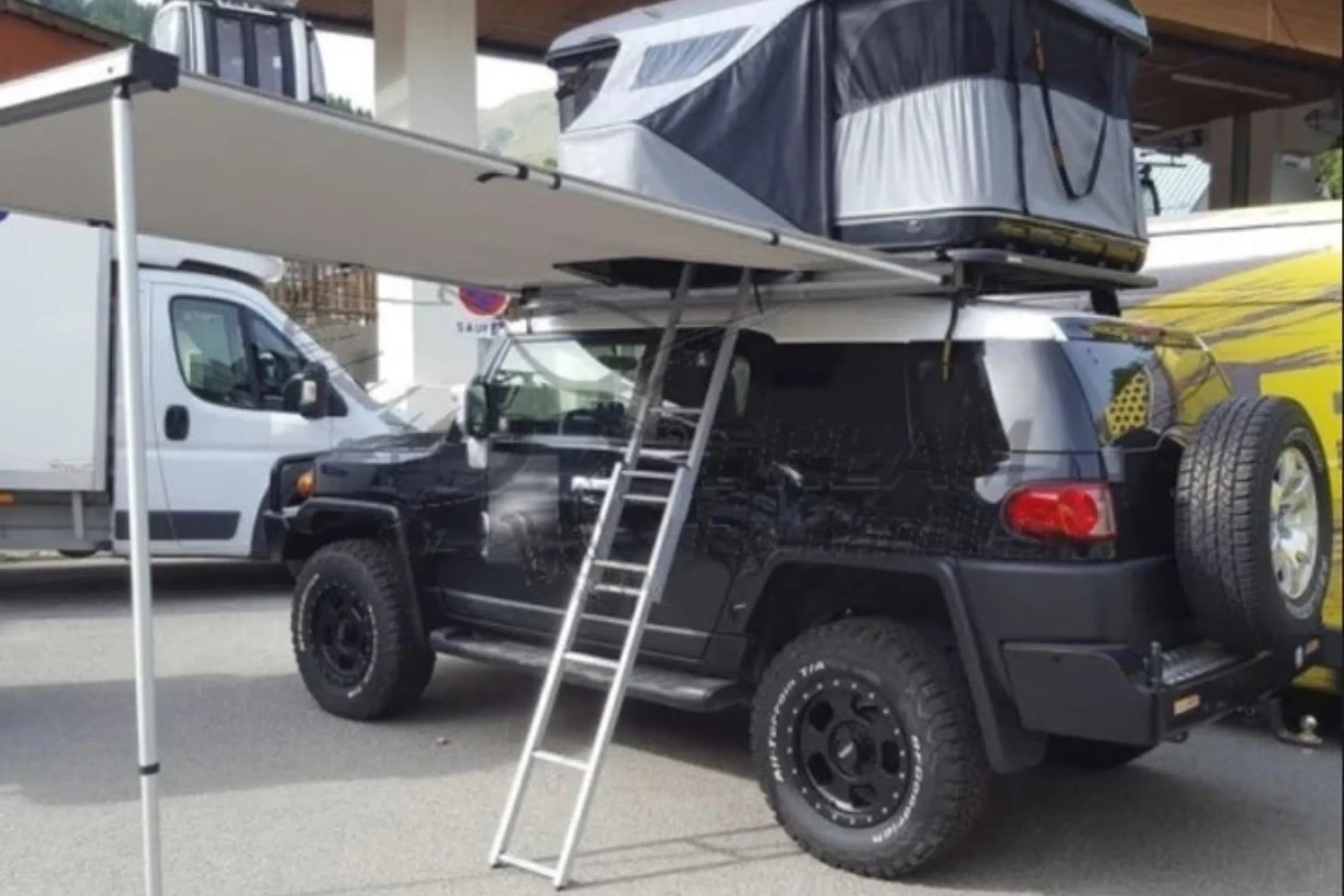 James Baroud Side Awning 79"x106"