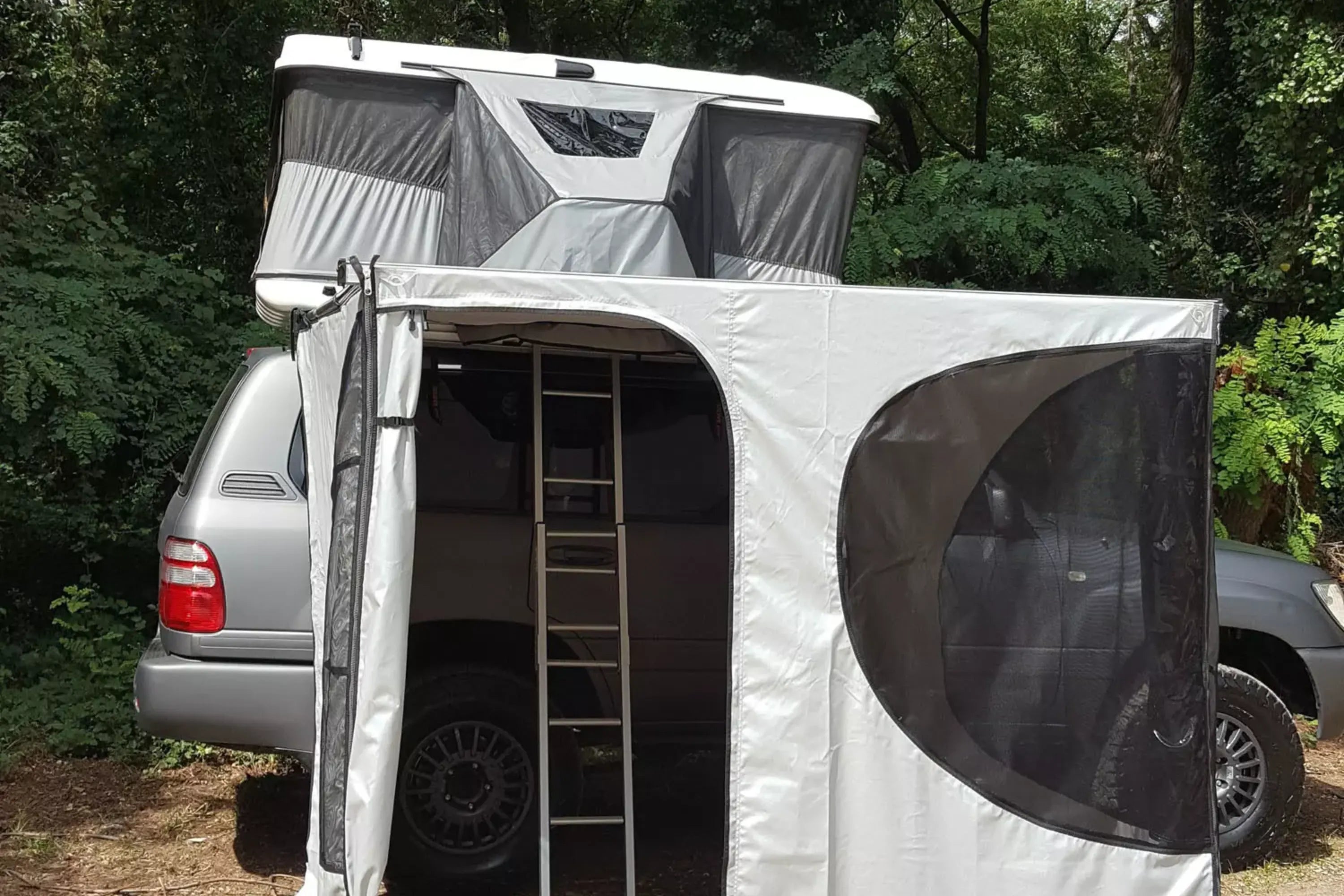 Classic Awning Walls