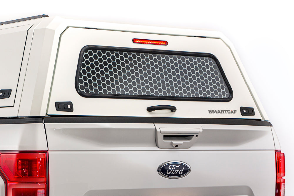 Silverado/Sierra Truck Bed Cap SmartCap EVOc Commercial OEM White 20-24Chevrolet Silverado/Sierra 2500/3500 HD 6.5 Foot Standard Bed SmartCap