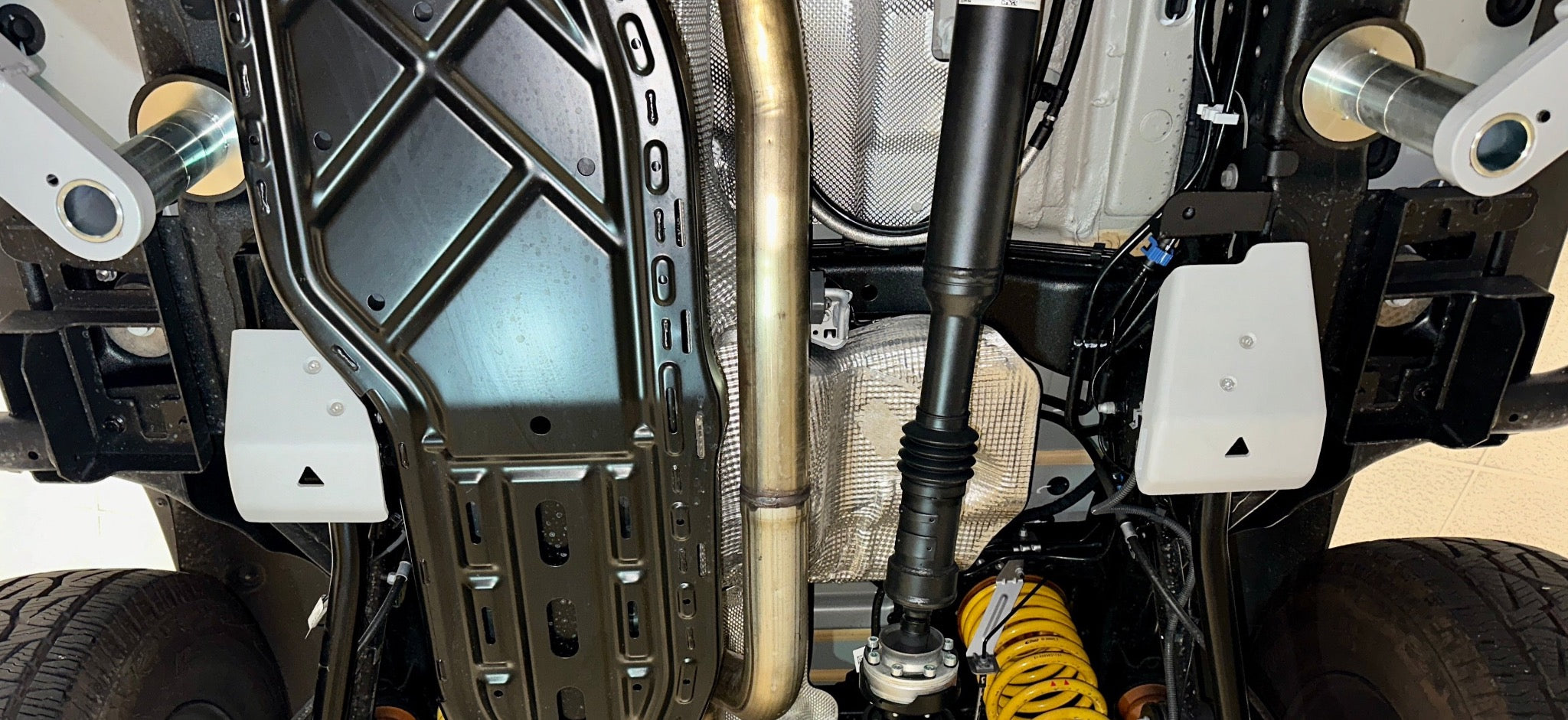 RIVAL Aluminum Front And Rear Lower Control Arms Skid Plate Ineos Grenadier | Ineos Quartermaster