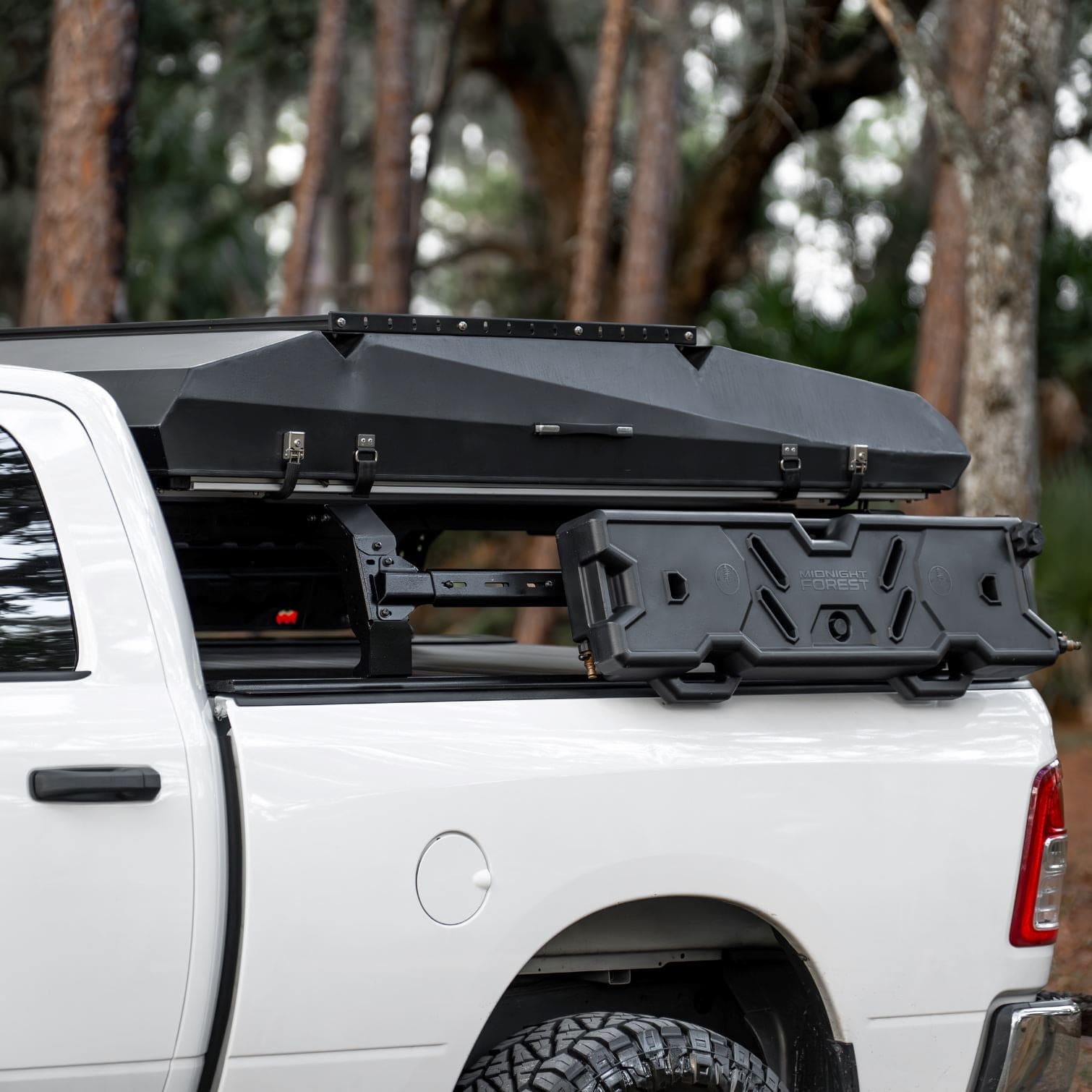 Shiprock Mid Height Rack for RAM 1500 for Retractable Covers with T-Slot Channels MIDRACK TUWA PRO®️